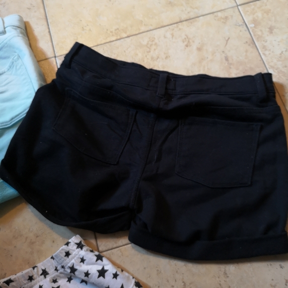 Girls Shorts & Skirt Bundle - Picture 6 of 14